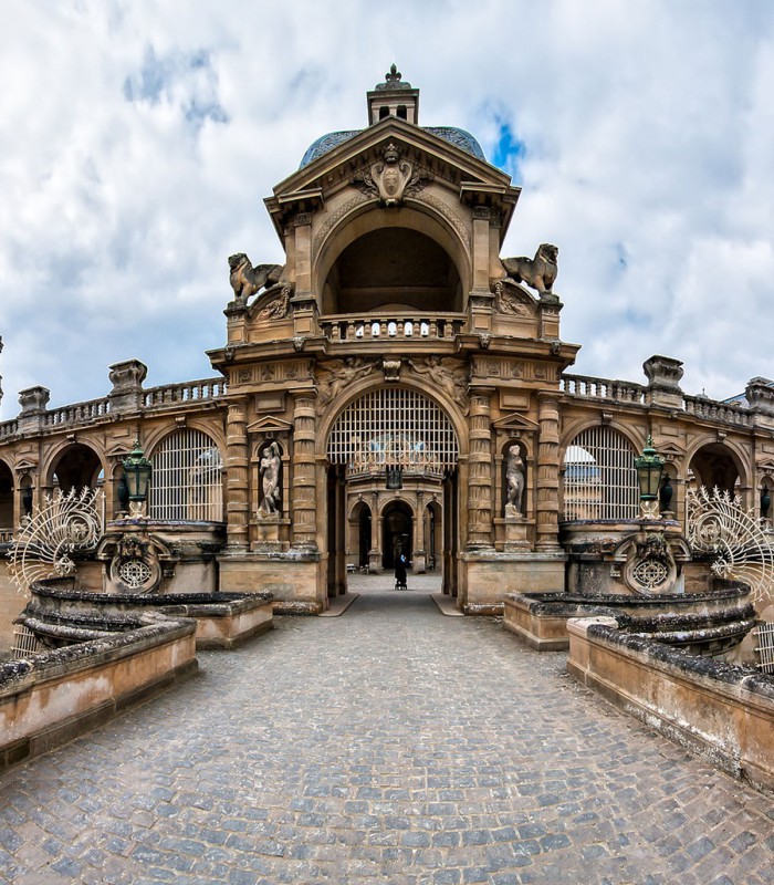 Chantilly Castle Day Tour from Paris